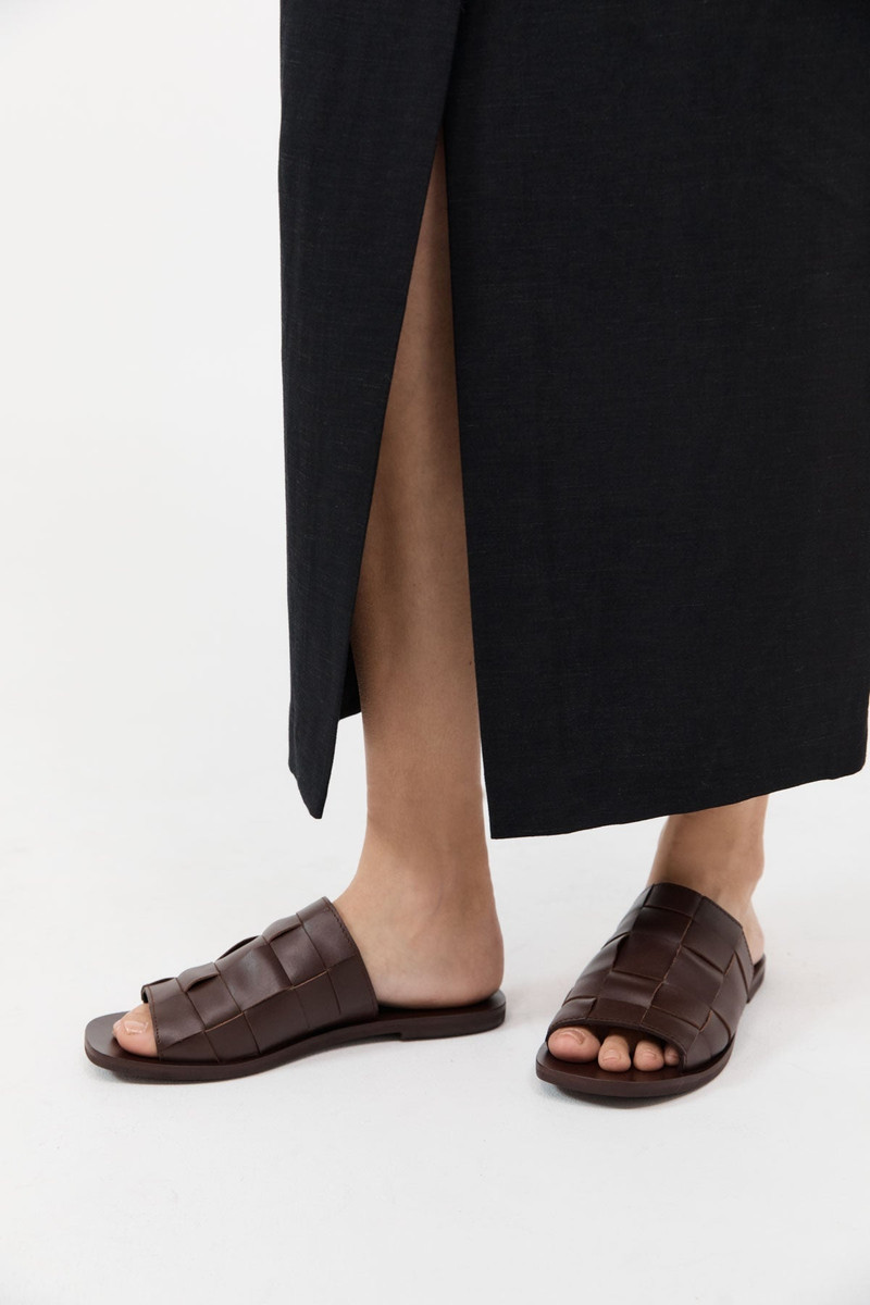 ST. AGNI Woven Flats - Chocolate outlook
