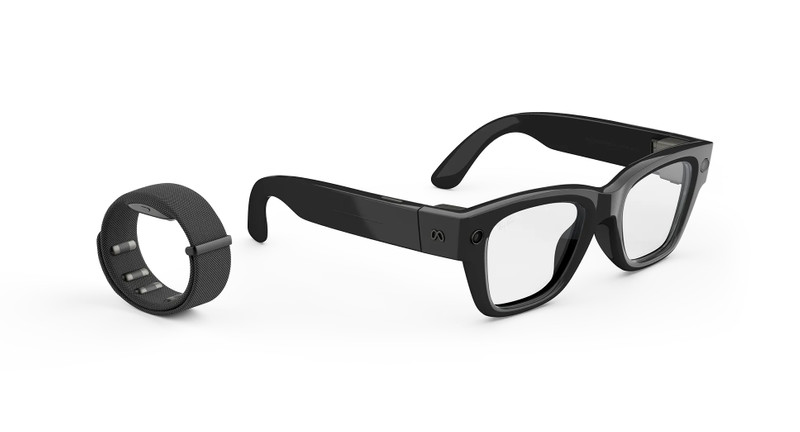 Meta Ray-Ban Display (Large, Shiny Black, Transitions) 3
