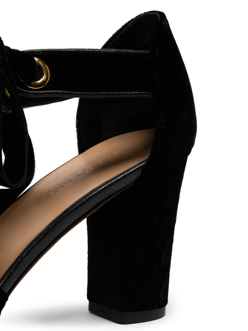 Women's Corinna 85MM Bow Textured Pumps - Black 5