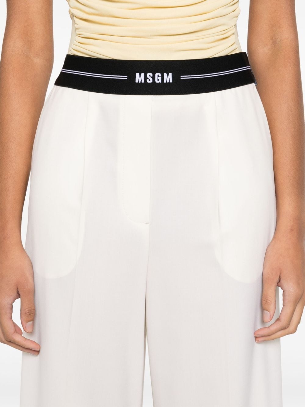 logo-waistband cropped trousers - 5