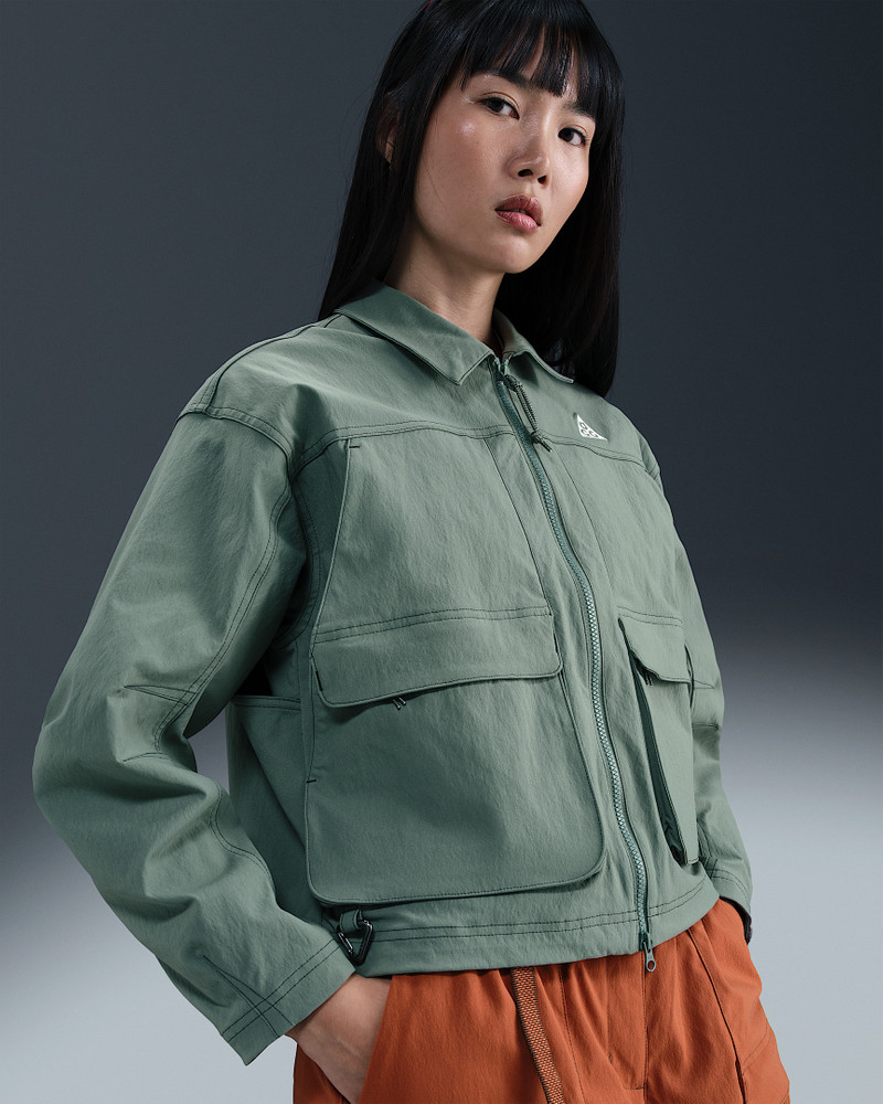 Nike ACG "Smith Summit" Women's UV-Resistant Jacket 1