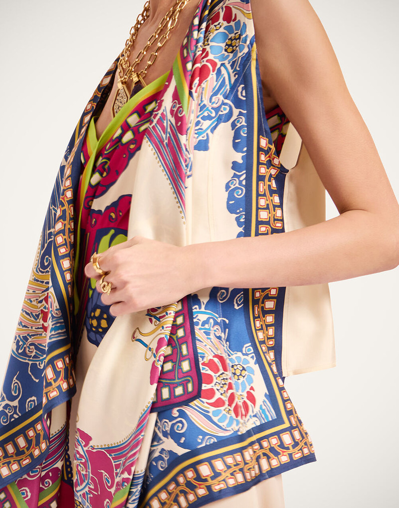Reversible Scarf Gilet 8