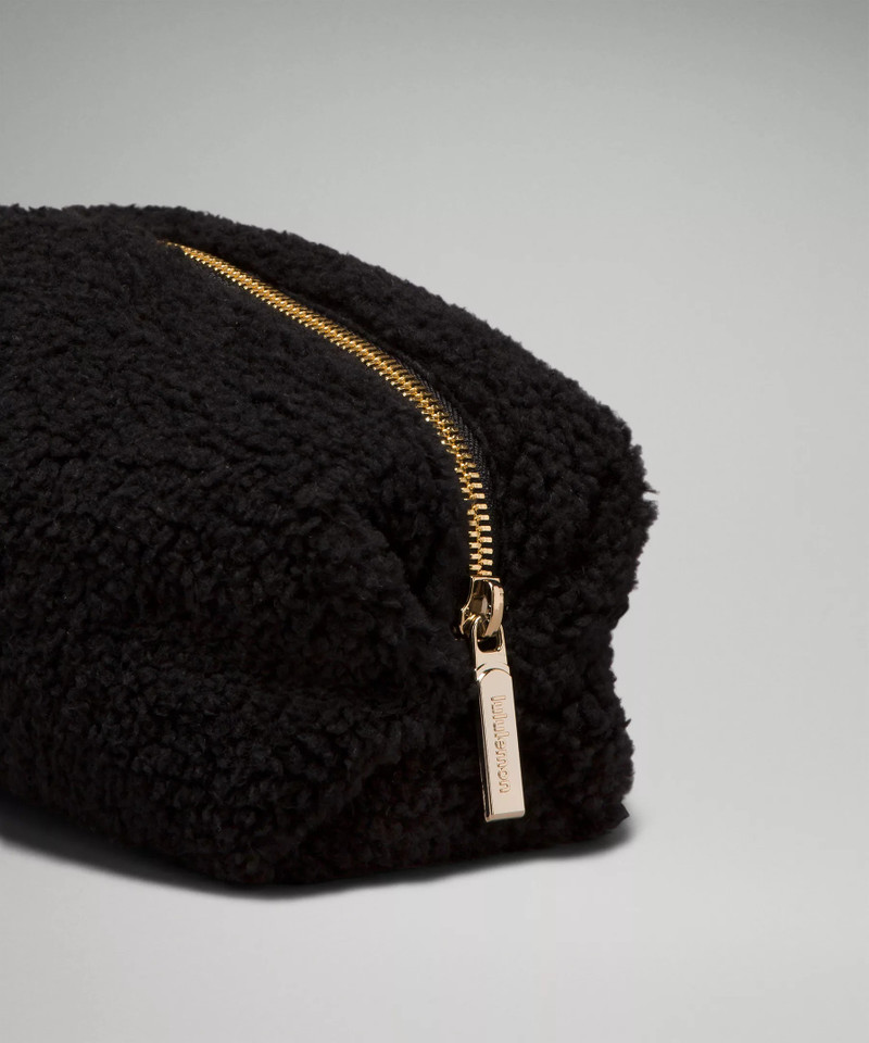 Feeling Ready Mini Pouch *Fleece 3