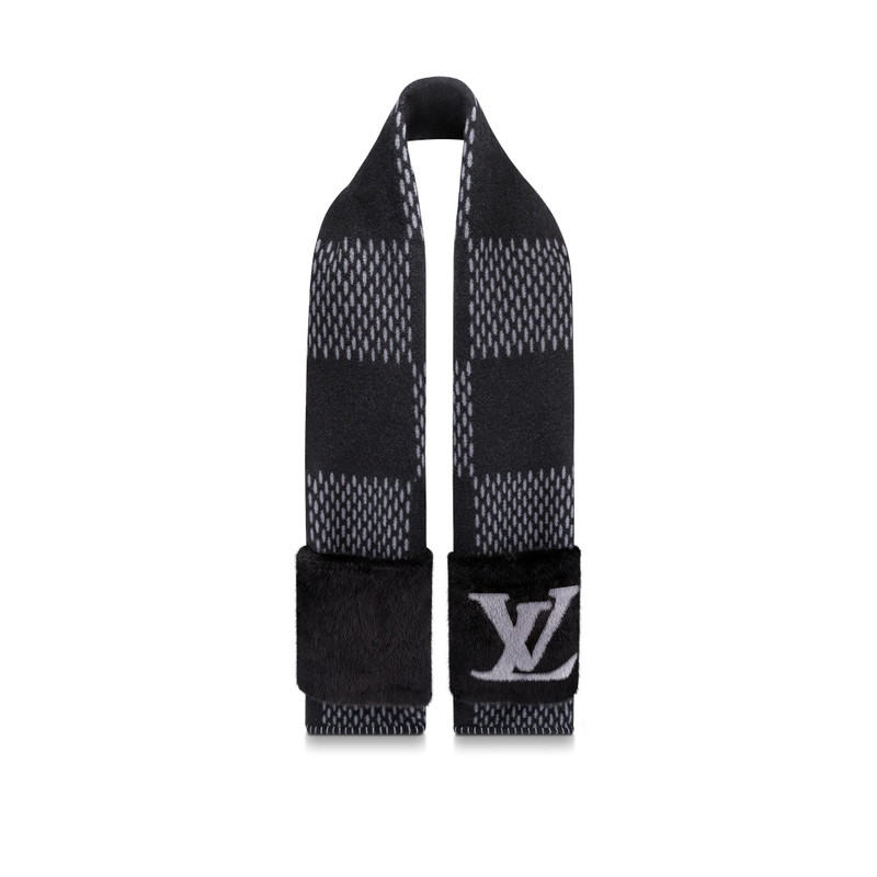 Damier Warm Oversized Scarf 4