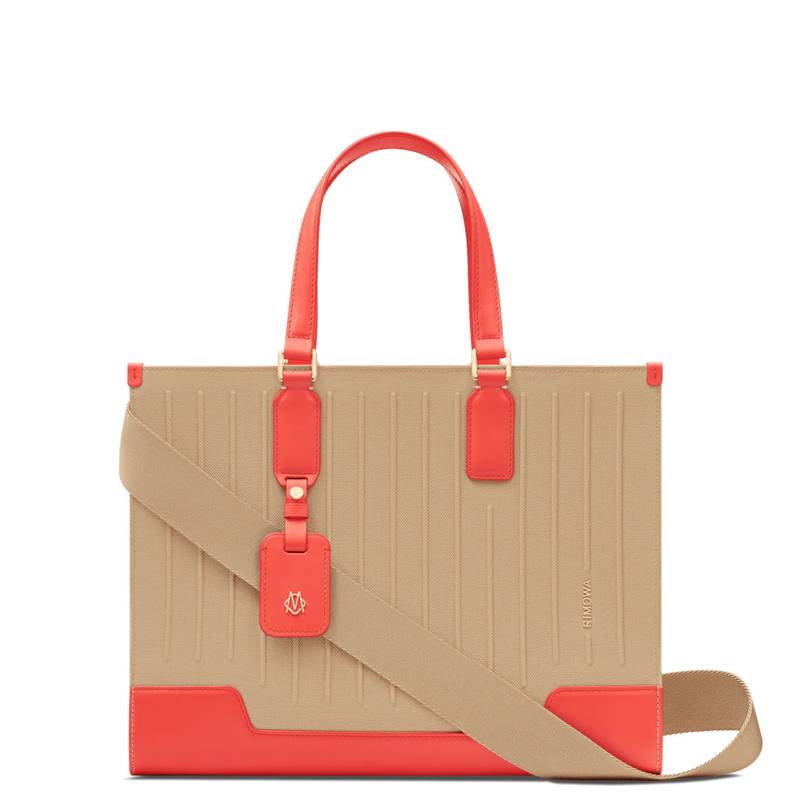 Never Still Tote Medium 1