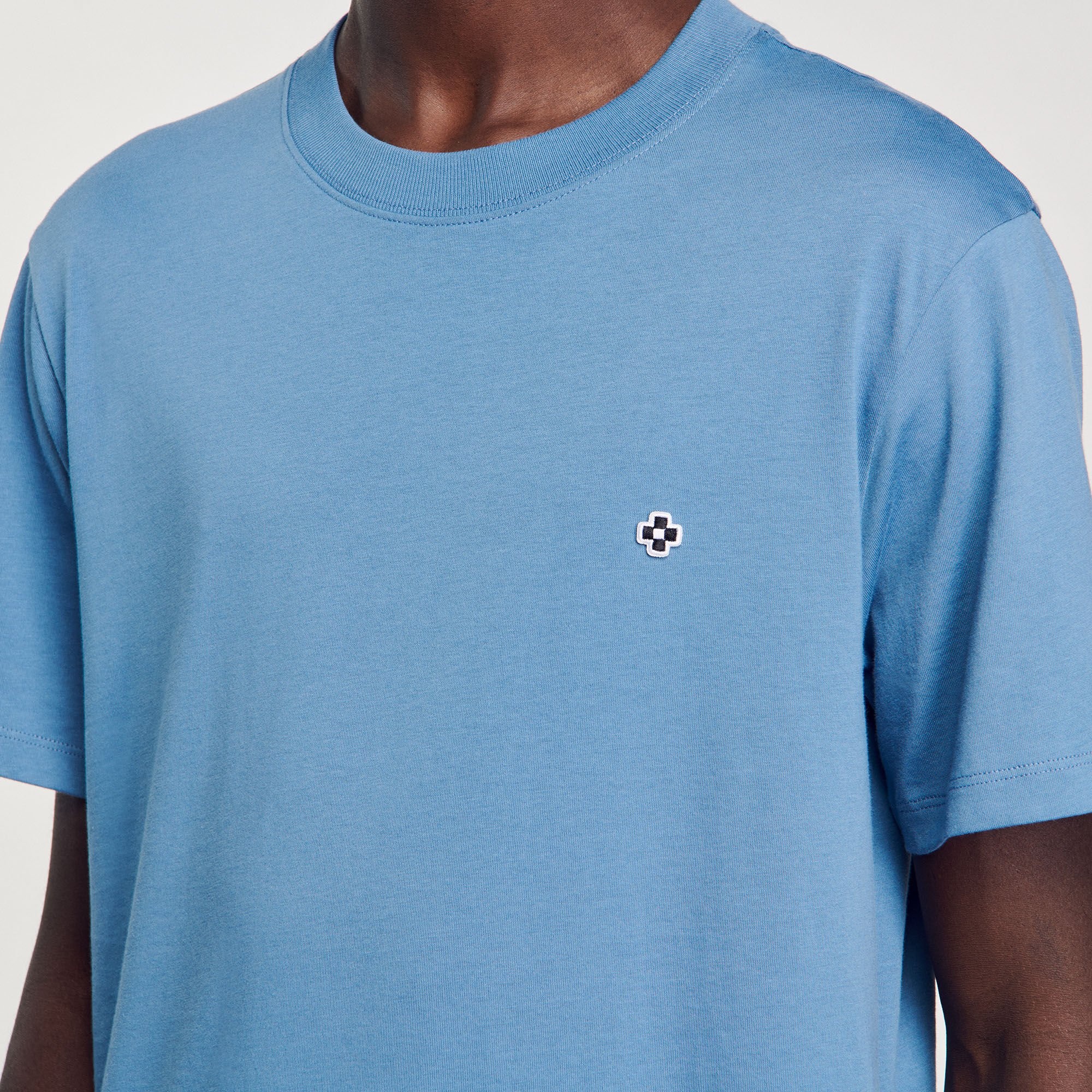 T-SHIRT WITH SQUARE CROSS PATCH - 4