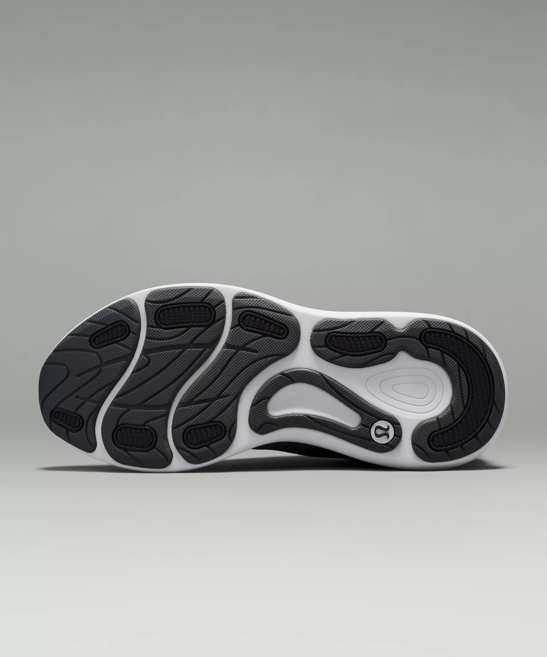 chargefeel Low Women's Workout Shoe - 7