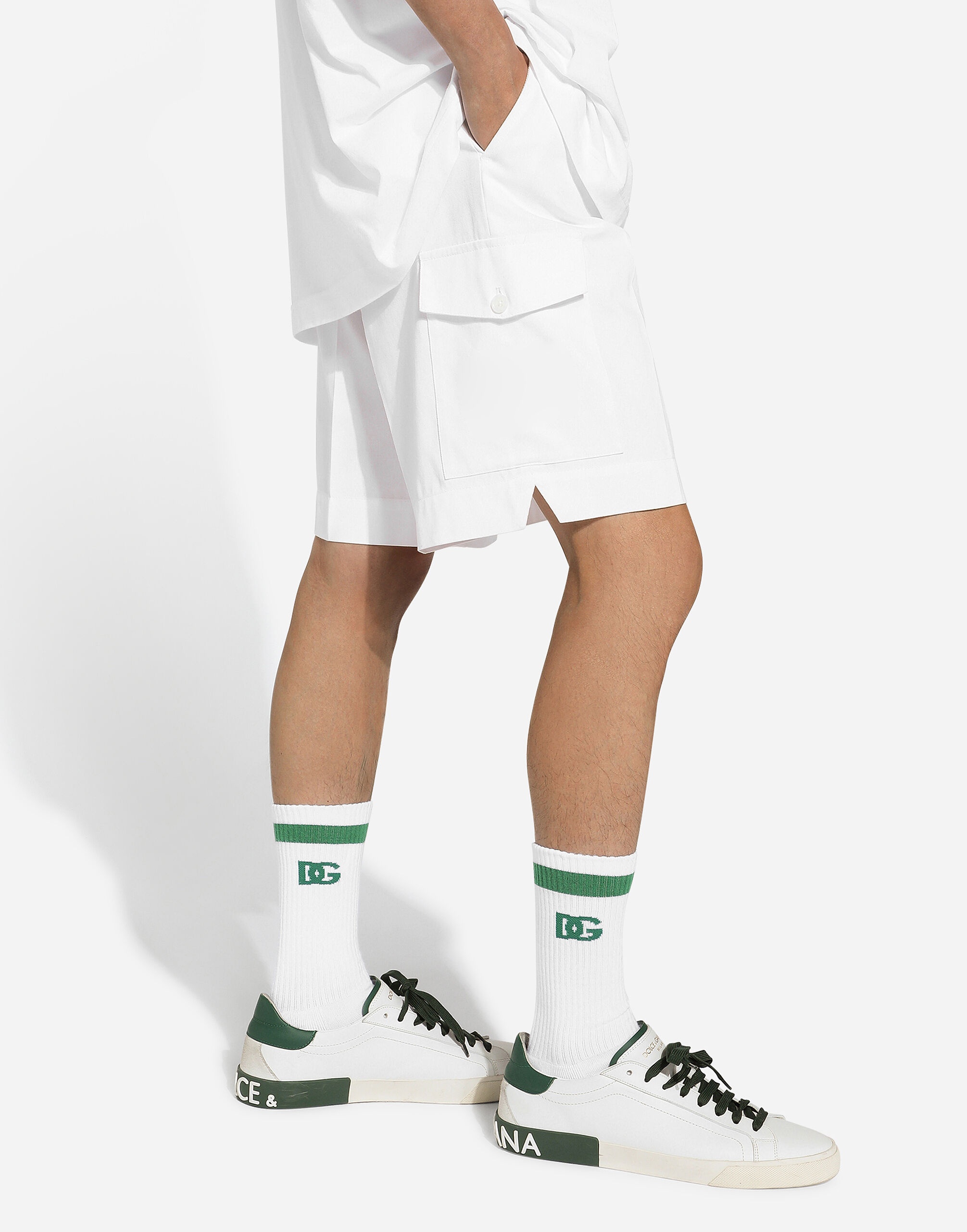 Gabardine shorts with side pockets - 4