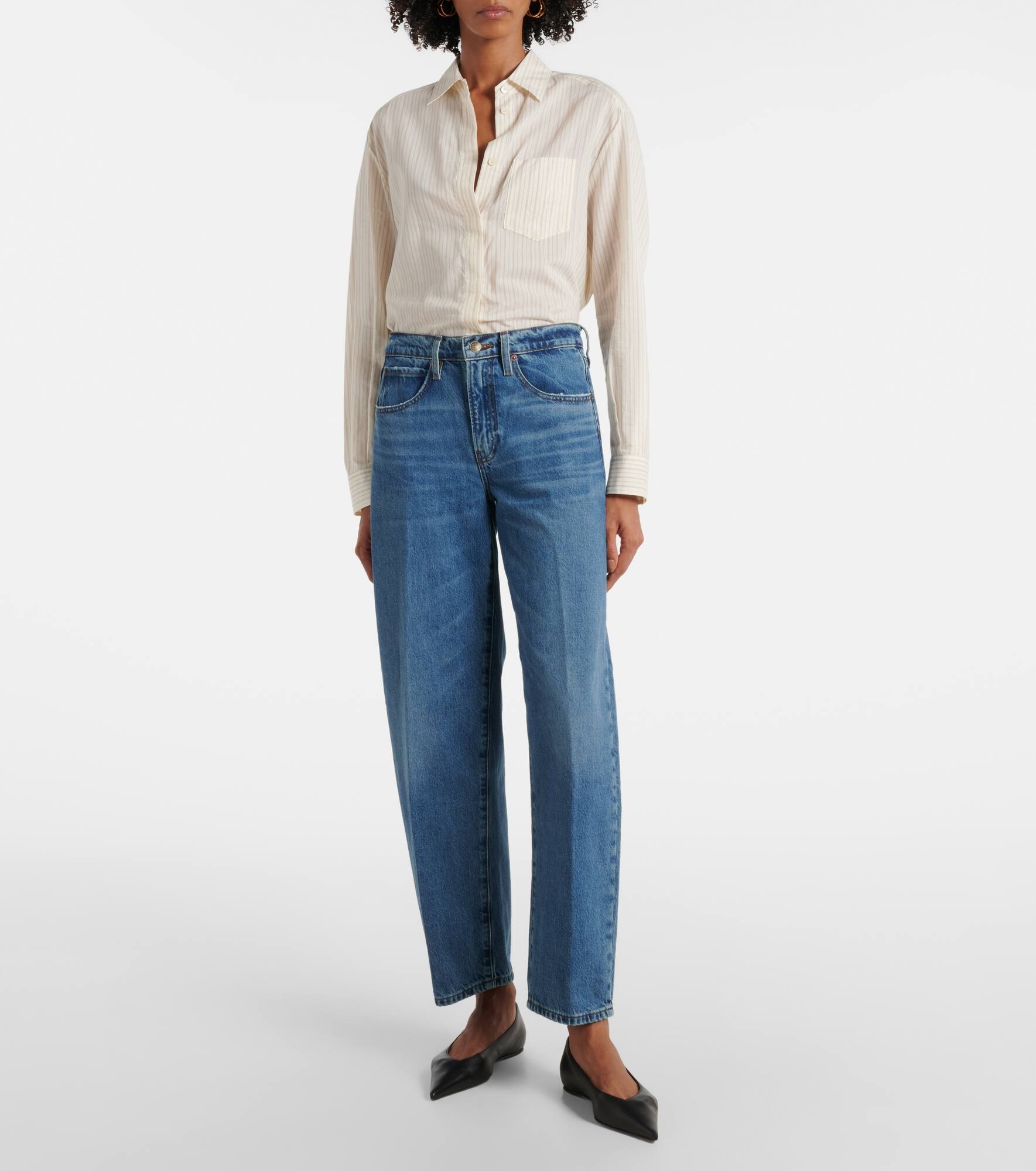 Low-rise barrel-leg jeans - 7