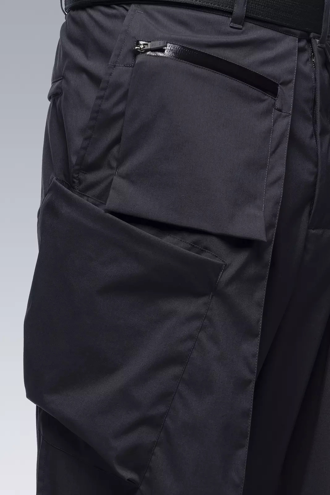 P45A-E Encapsulated Nylon Single Pleat Cargo Trouser Black - 22