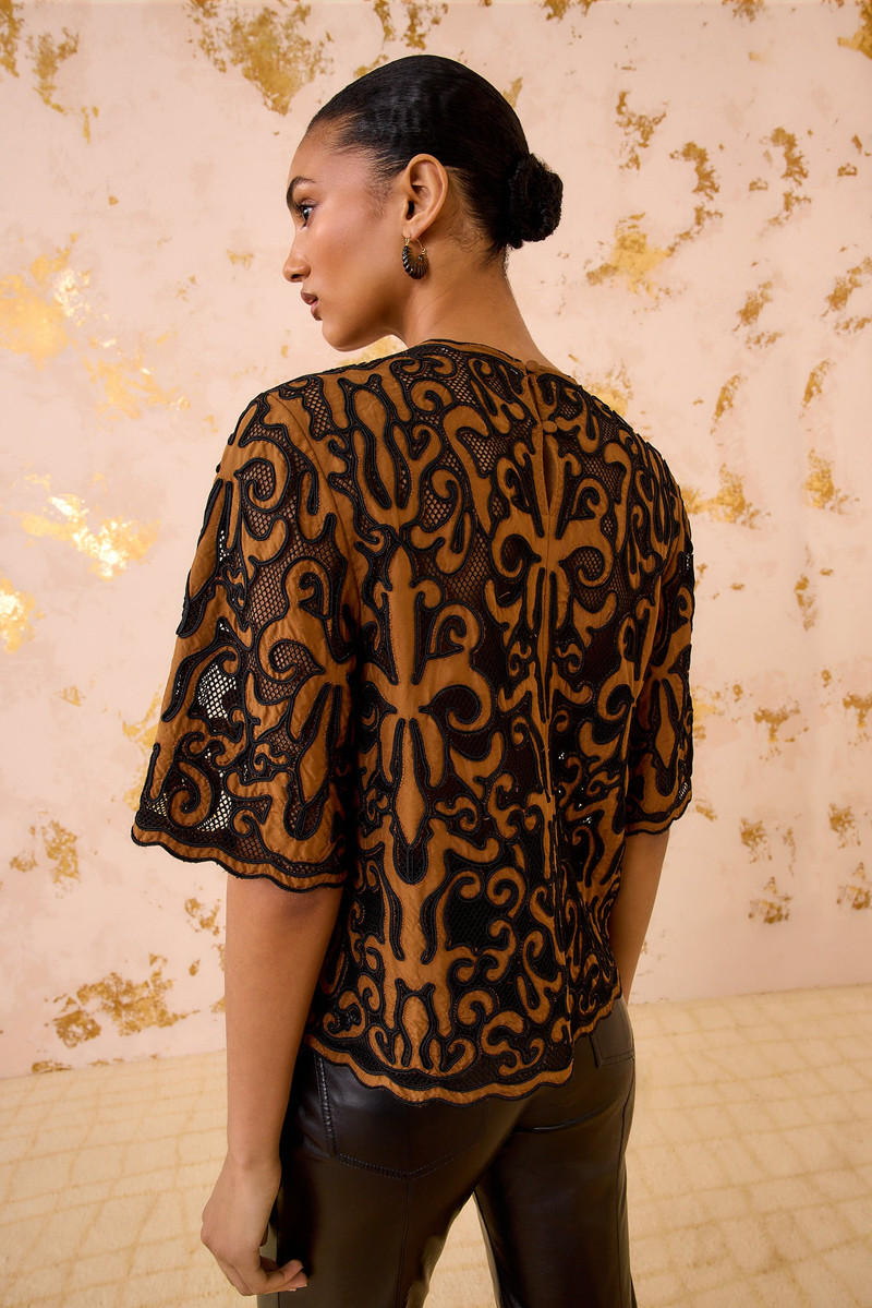 Tasia Applique Short Sleeve Top 4