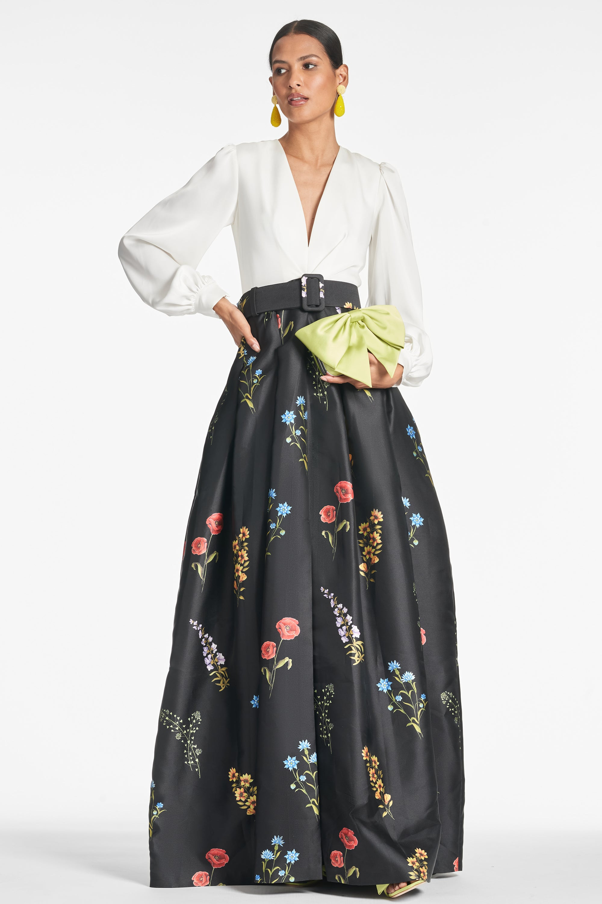 Zoe Gown - Off White/Noir Bouquet - 2