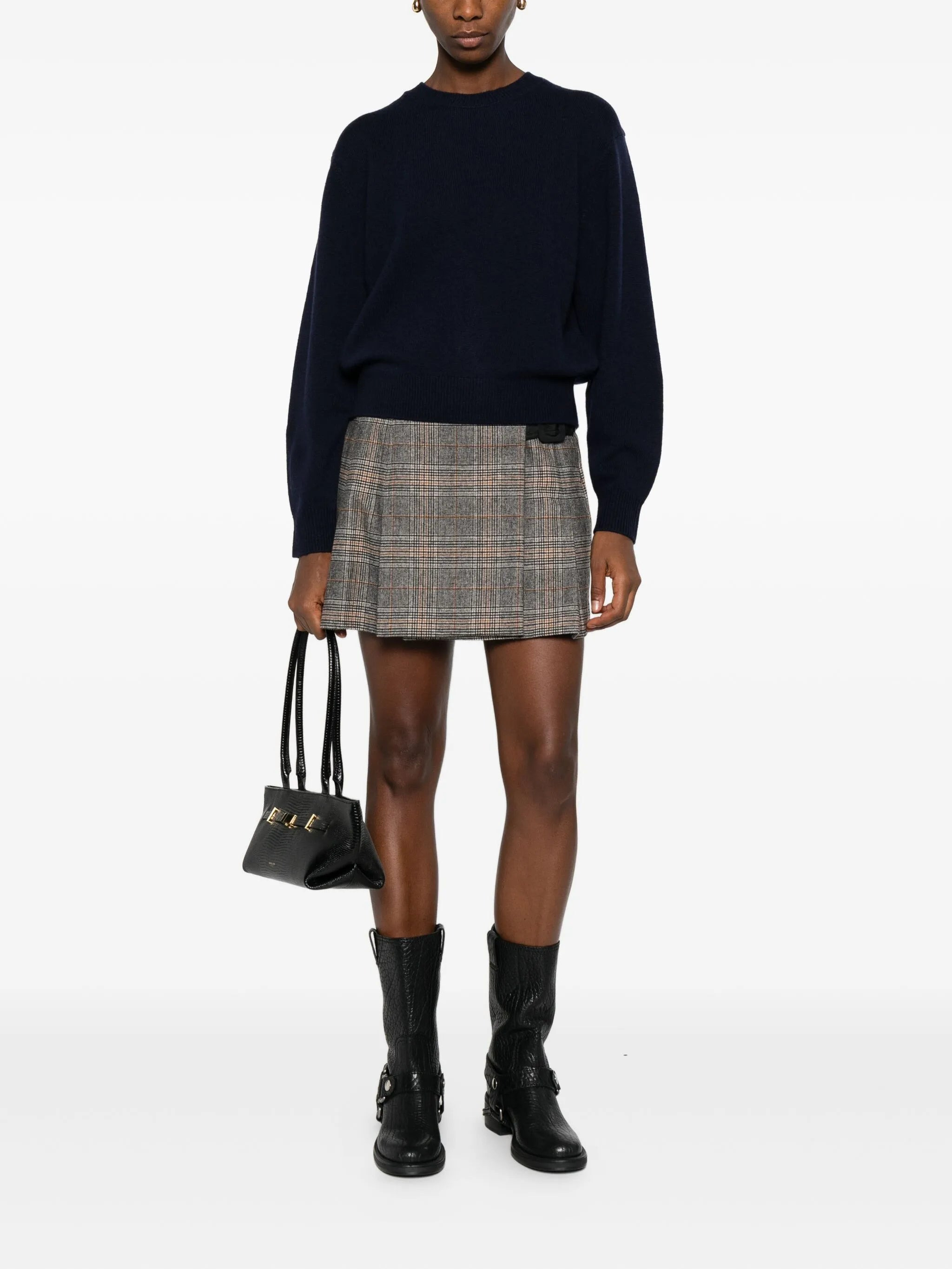 Dunst Round-neck Long-sleeve Sweater - 4
