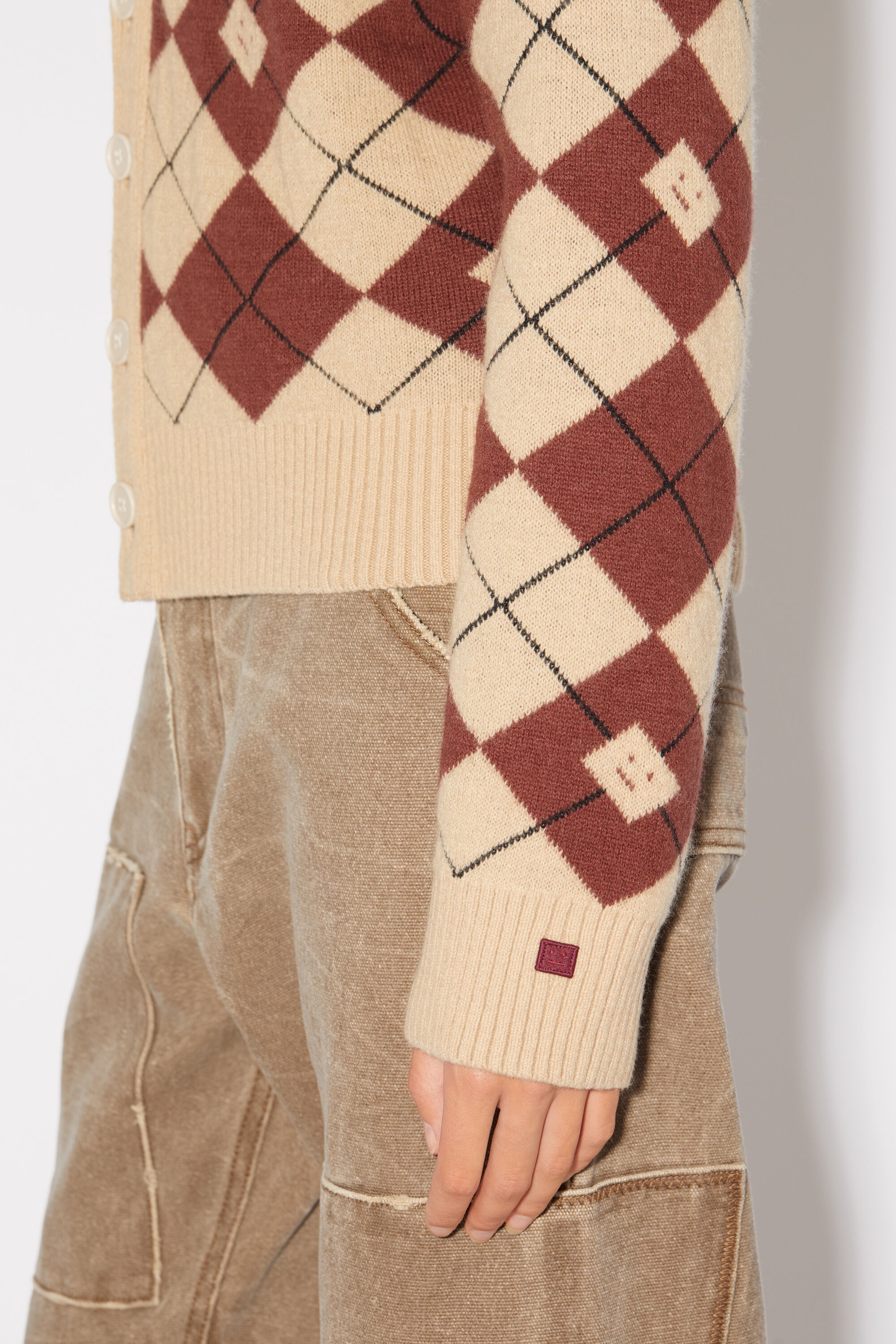 Argyle jacquard cardigan - Biscuit beige/deep red - 4