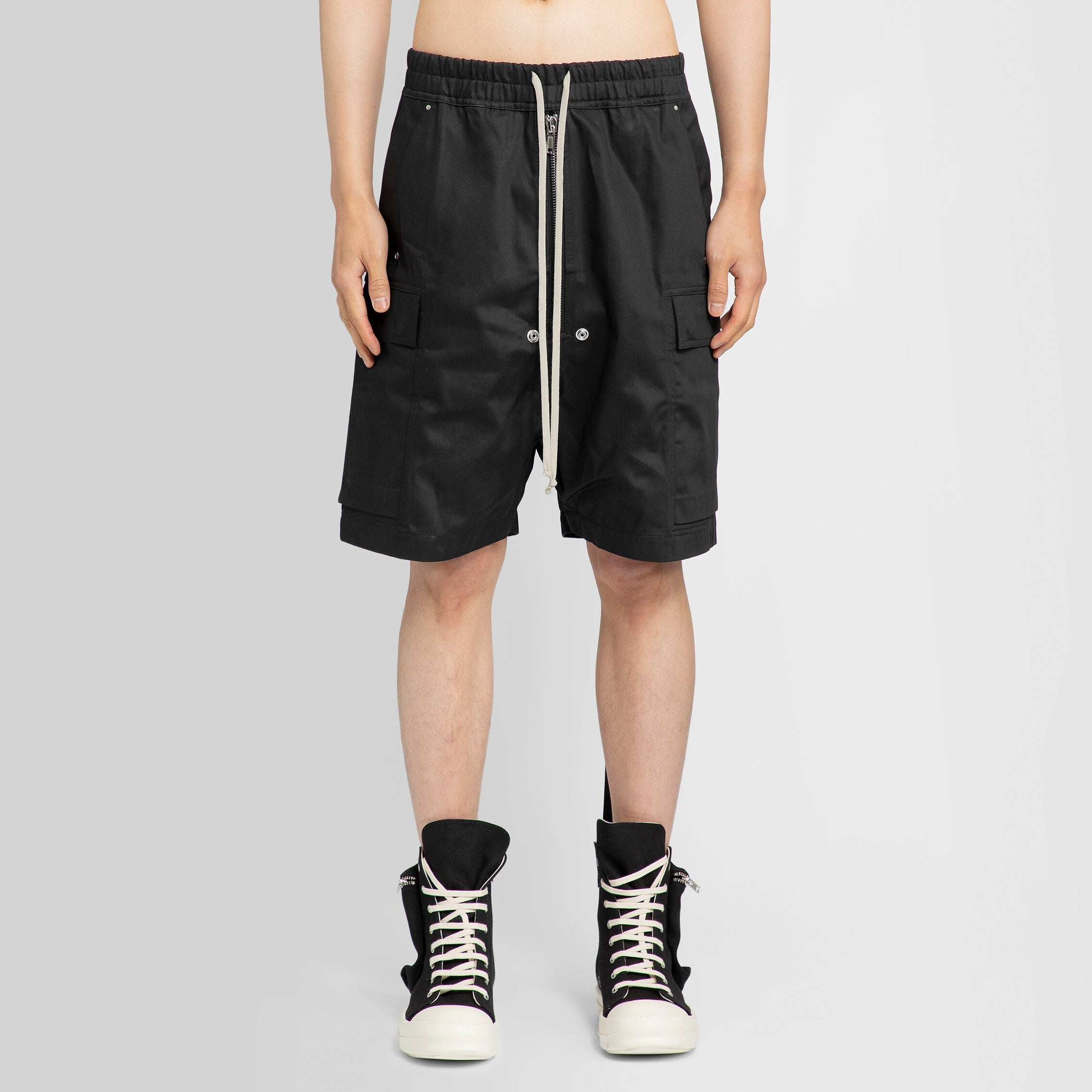 RICK OWENS MAN BLACK SHORTS - 6