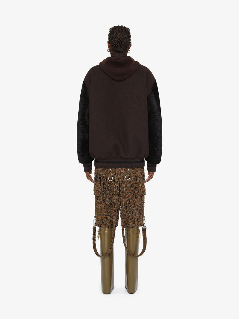 OVERSIZED VARSITY JACKET IN WOOL AND SHEARLING 4