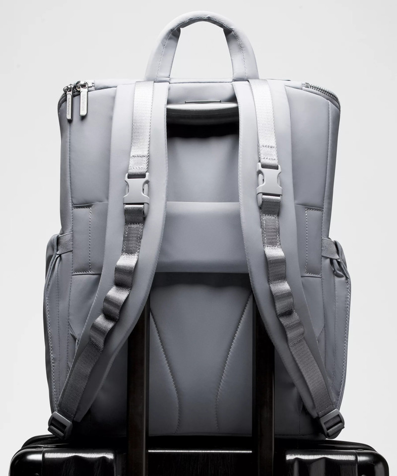 New Parent Backpack 17L 10