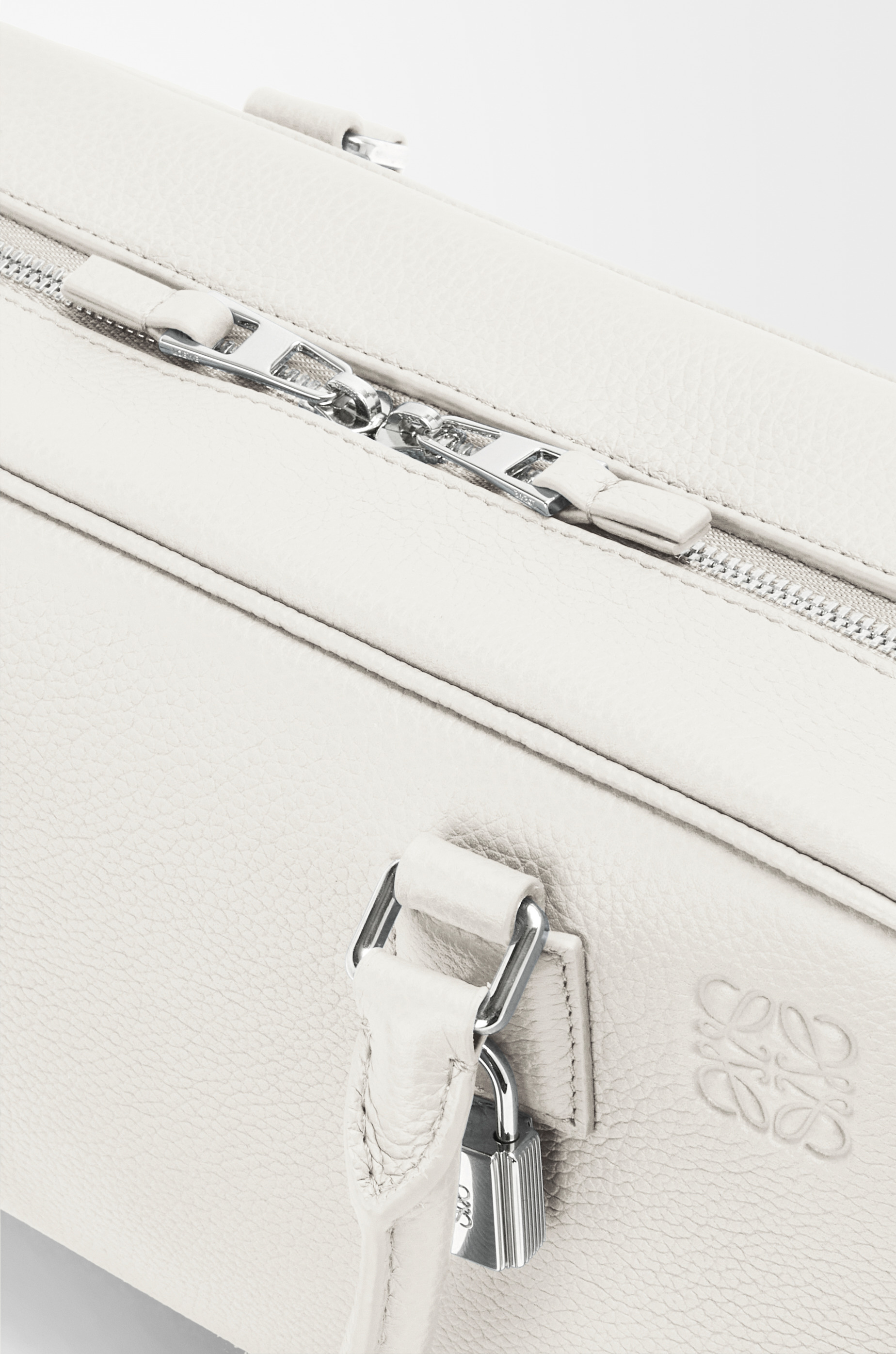 Amazona 23 bag in soft grained calfskin - 8
