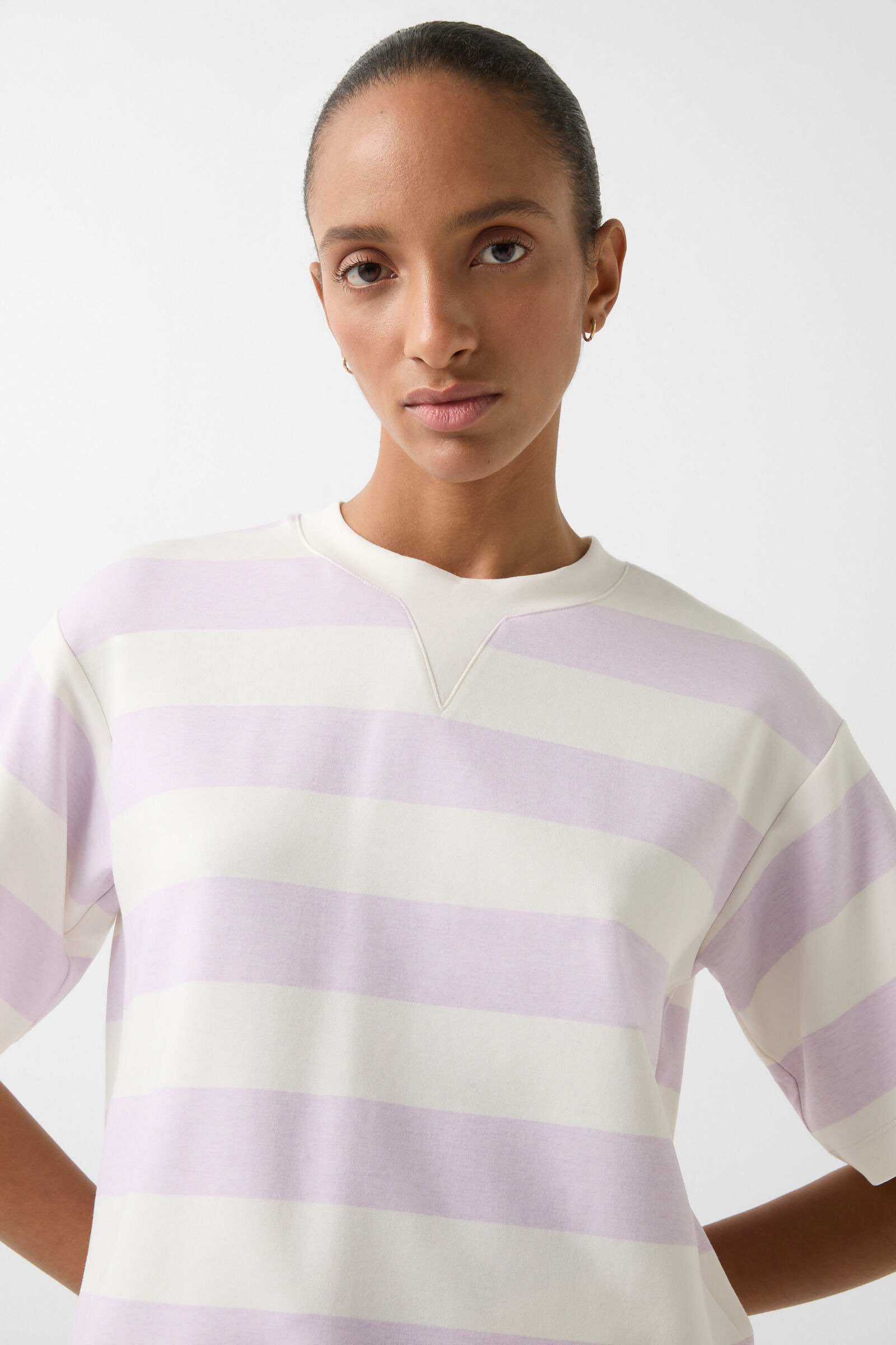 Stacey short-sleeved sweater in Lilac/Off-White - 4