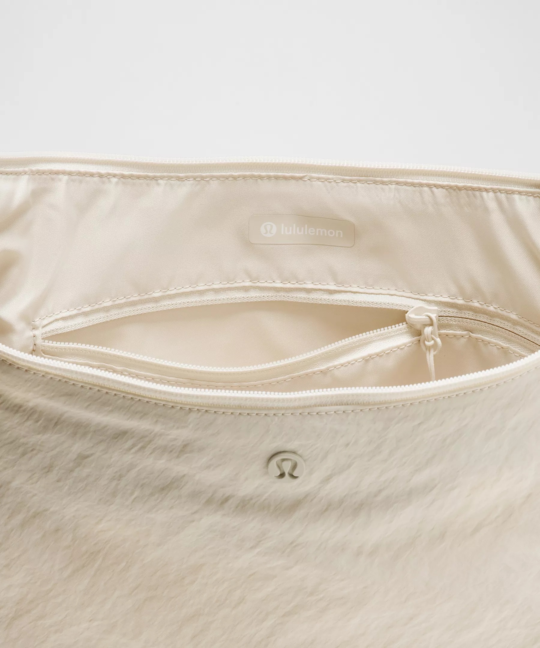 Large Slouchy Sling Bag 13L - 5