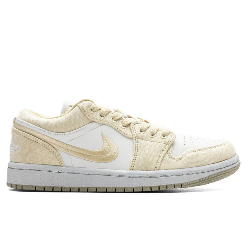 AIR JORDAN 1 LOW SE WOMEN'S - TEAM GOLD/SAIL - 1