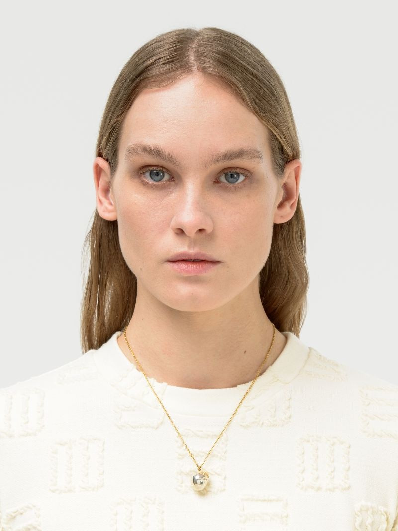 APPLE CHARM NECKLACE 3