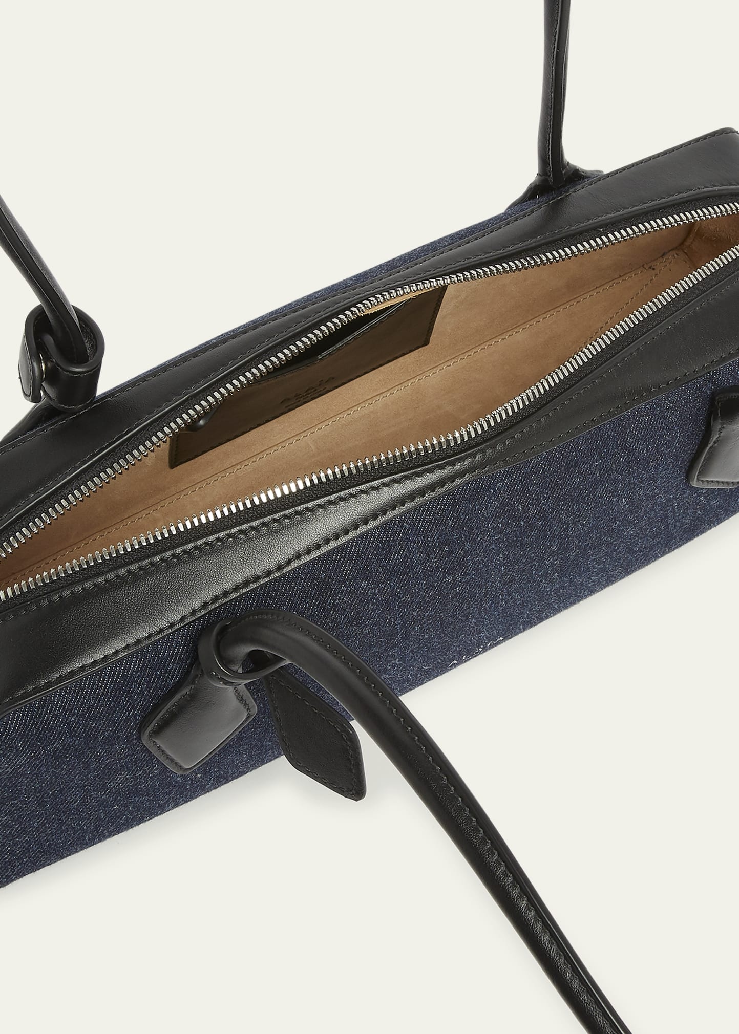 Le Teckel Medium Shoulder Bag in Denim - 4