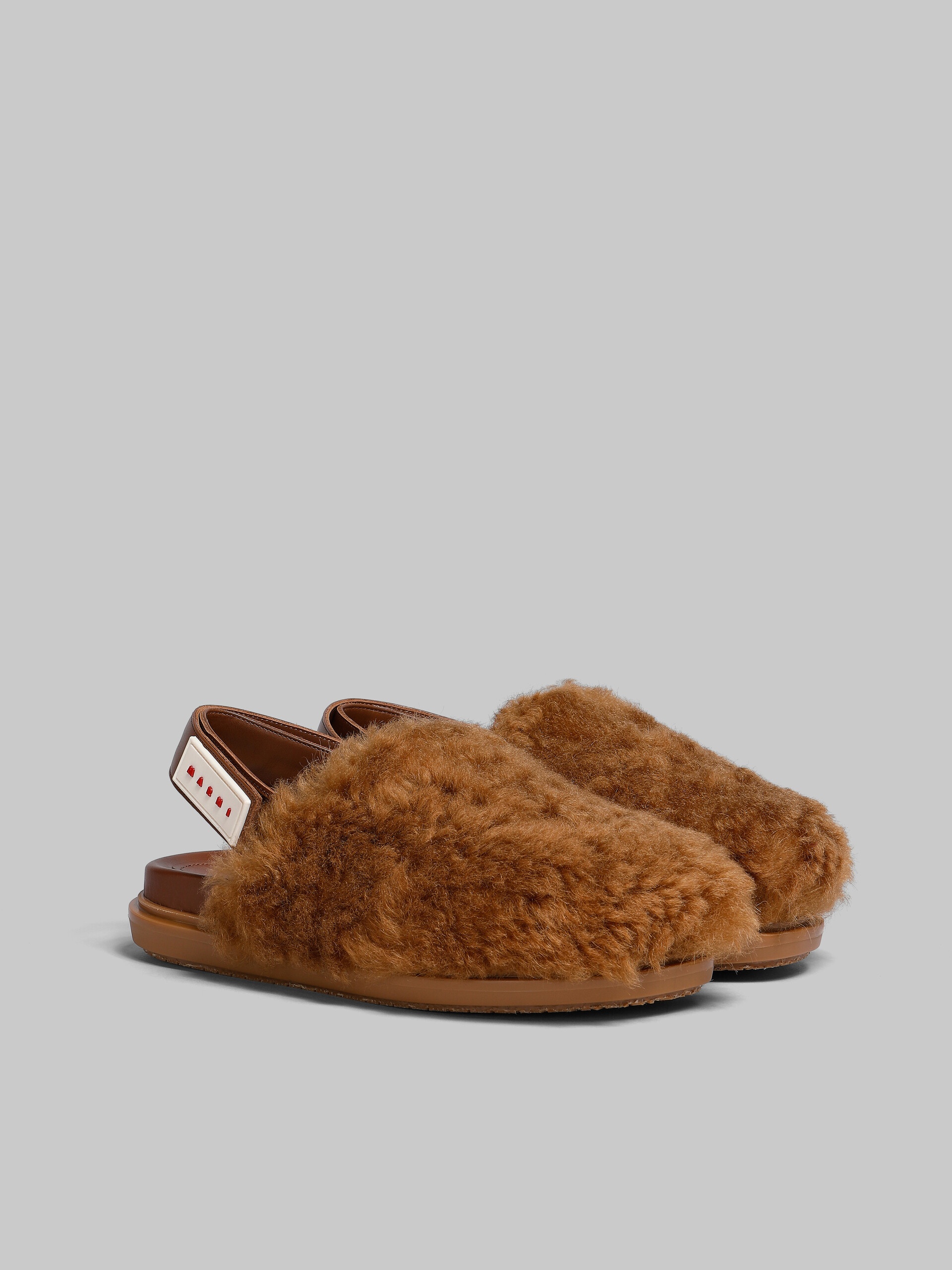 BROWN SHEARLING SABOT - 2