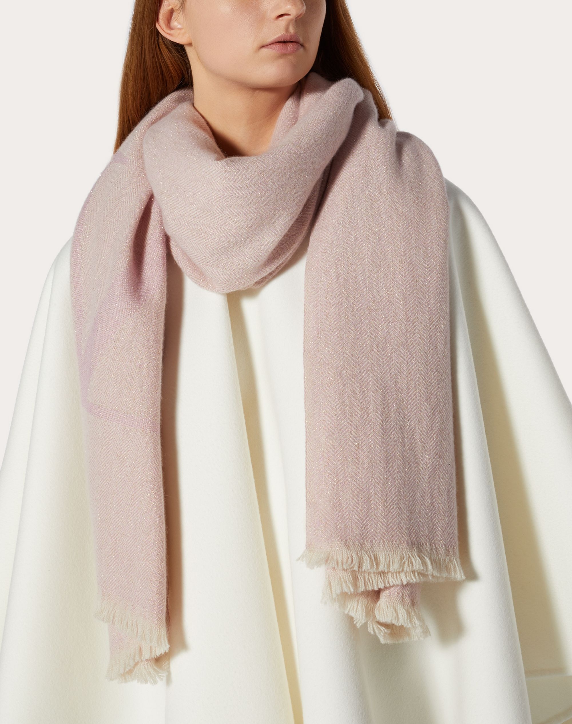 VLogo Signature Lurex Jacquard Shawl 75x180 cm / 29.5x70 in. - 4