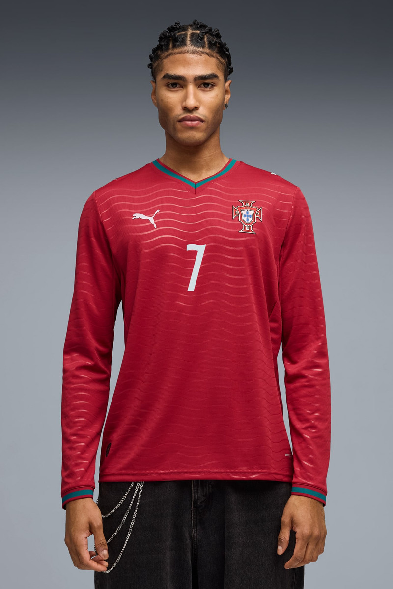PUMA Portugal 2026 Home Ronaldo Men's Long Sleeve Soccer Jersey outlook