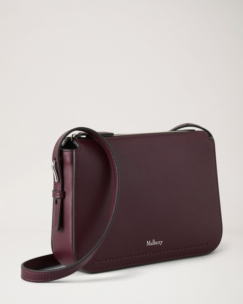 Clovelly Pouch Black Cherry Micro Classic Grain 3