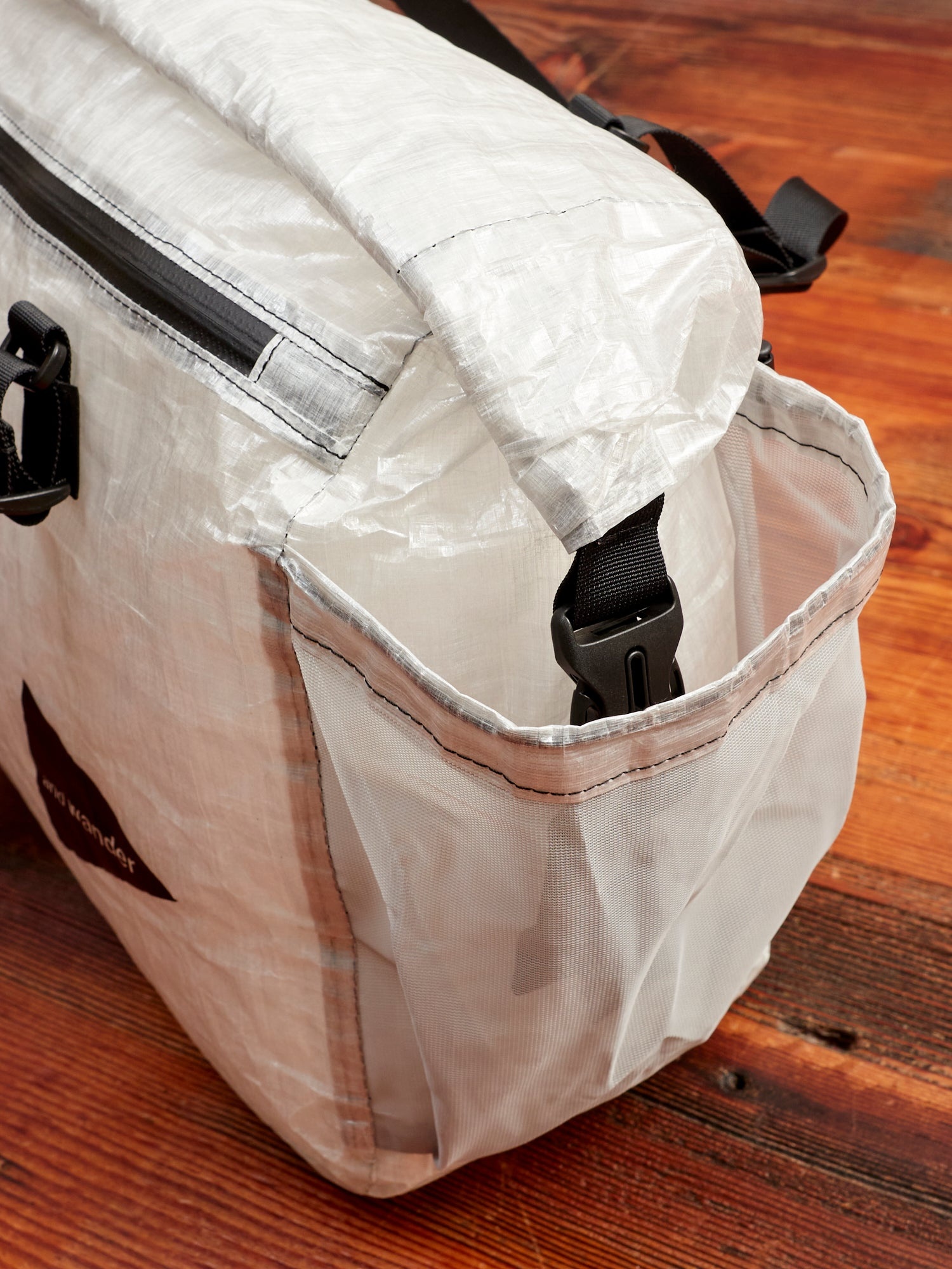and Wander Dyneema 3-Way Tote Bag in Off White | blueowl