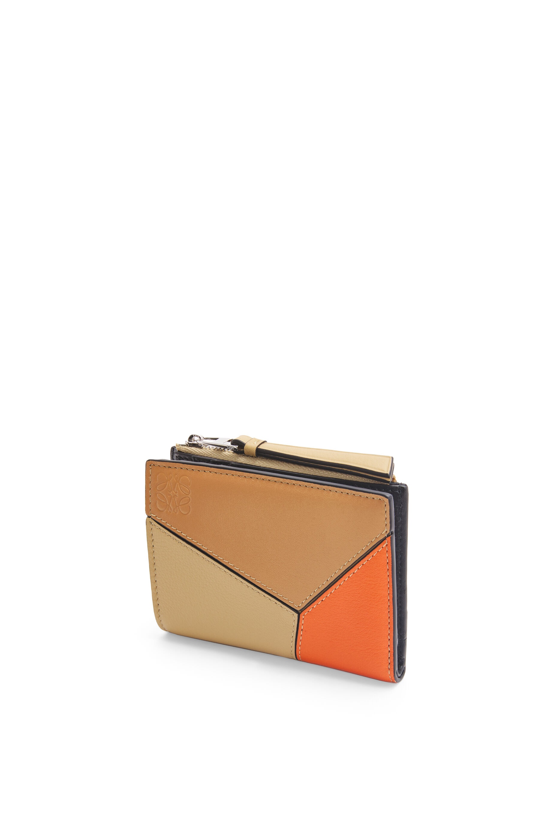 Puzzle compact wallet in classic calfskin - 3