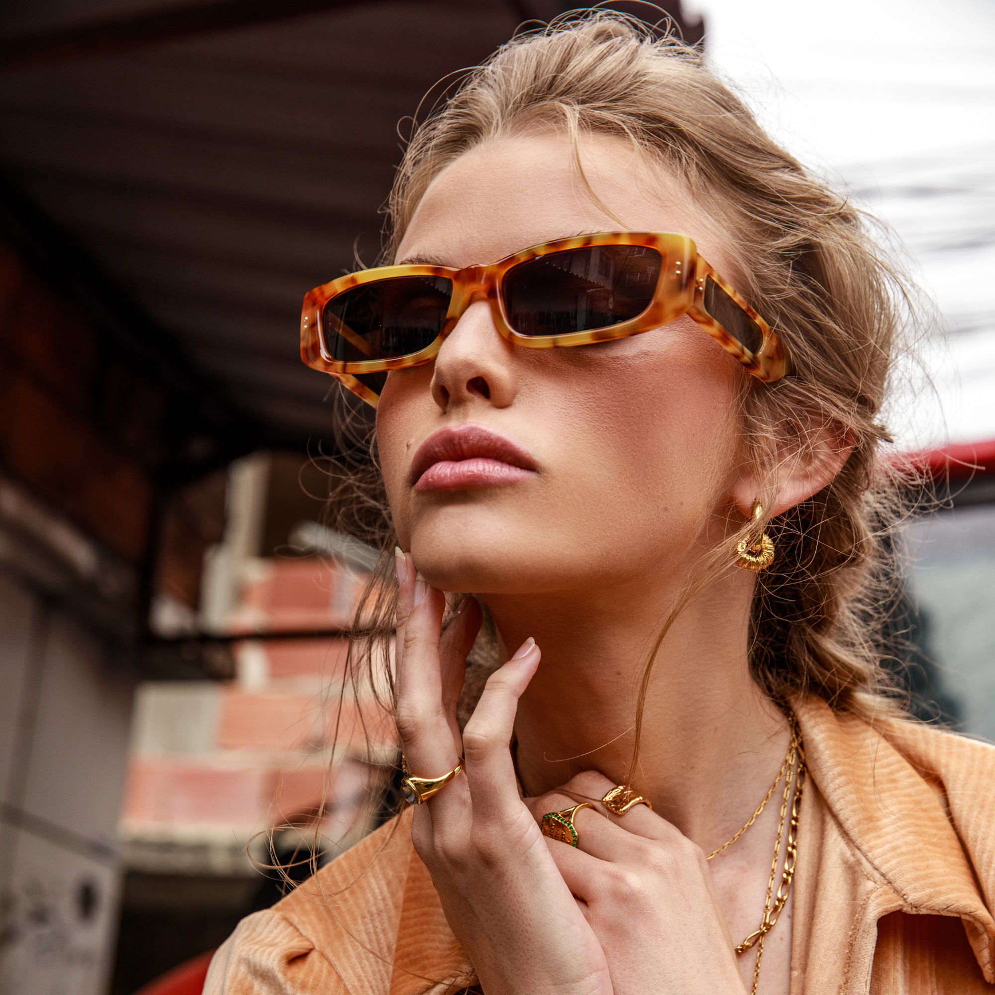 TALITA RECTANGULAR SUNGLASSES IN SAFFRON TORTOISESHELL - 5
