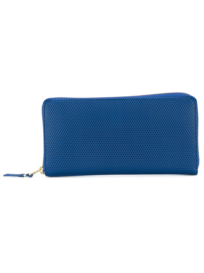 embossed wallet 1