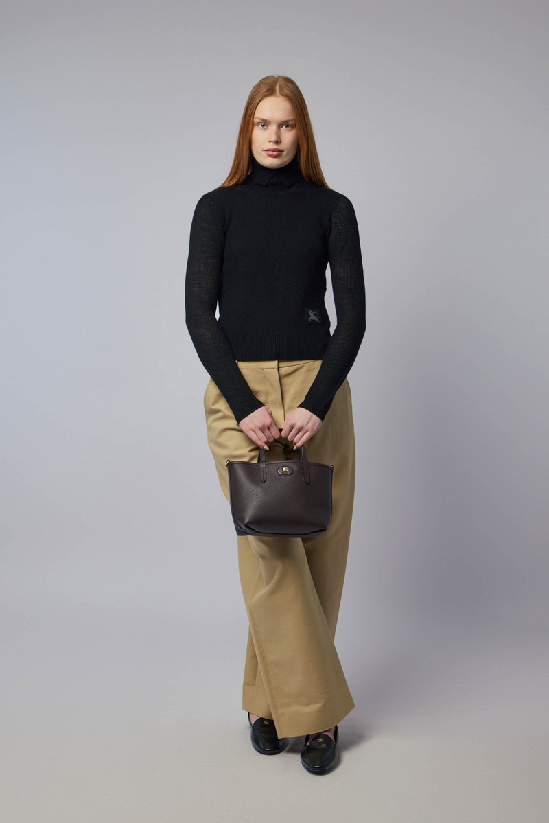 Burberry 8113584 W25-ww-uv-2.1.028 A1189 Black outlook