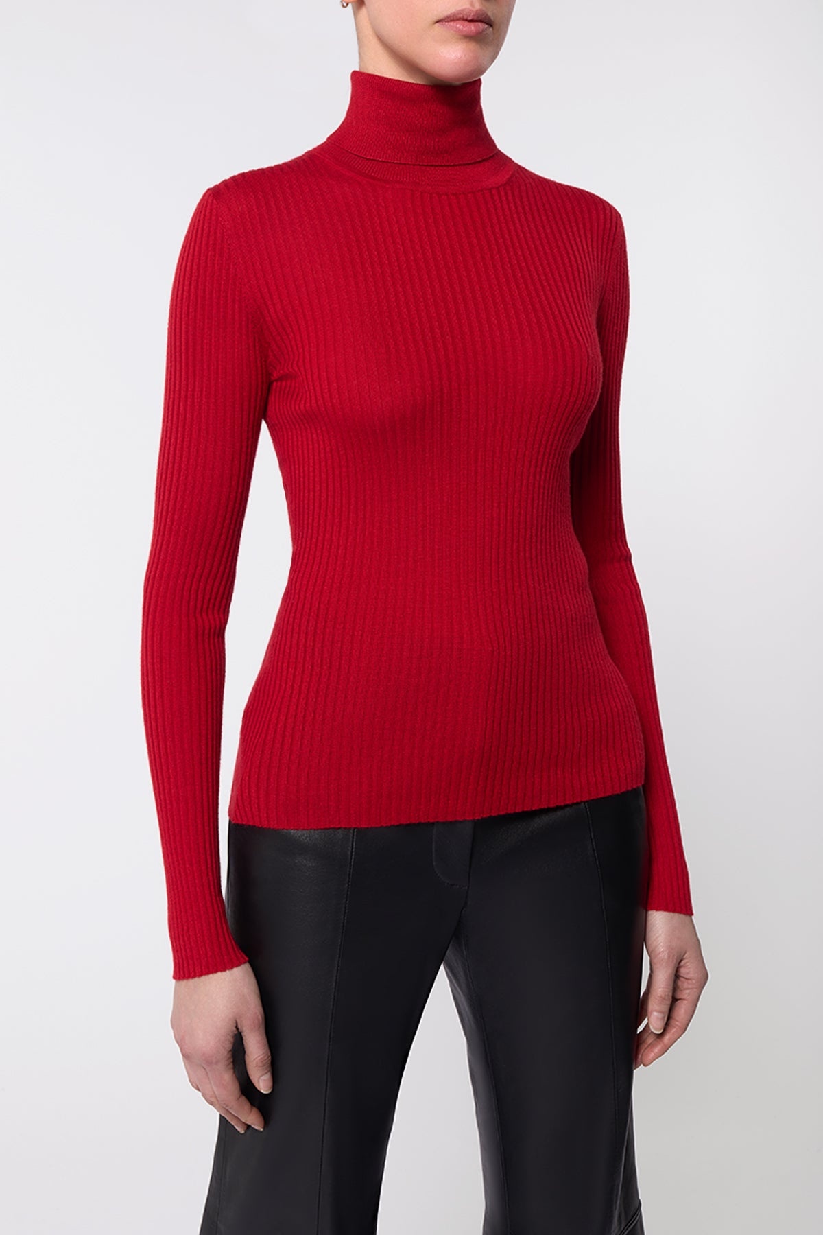 Peppe Knit Turtleneck in Scarlet Red Cashmere Silk - 5