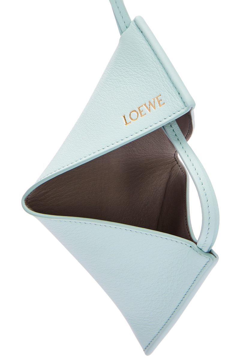 Loewe Puzzle Fold charm in classic calfskin outlook