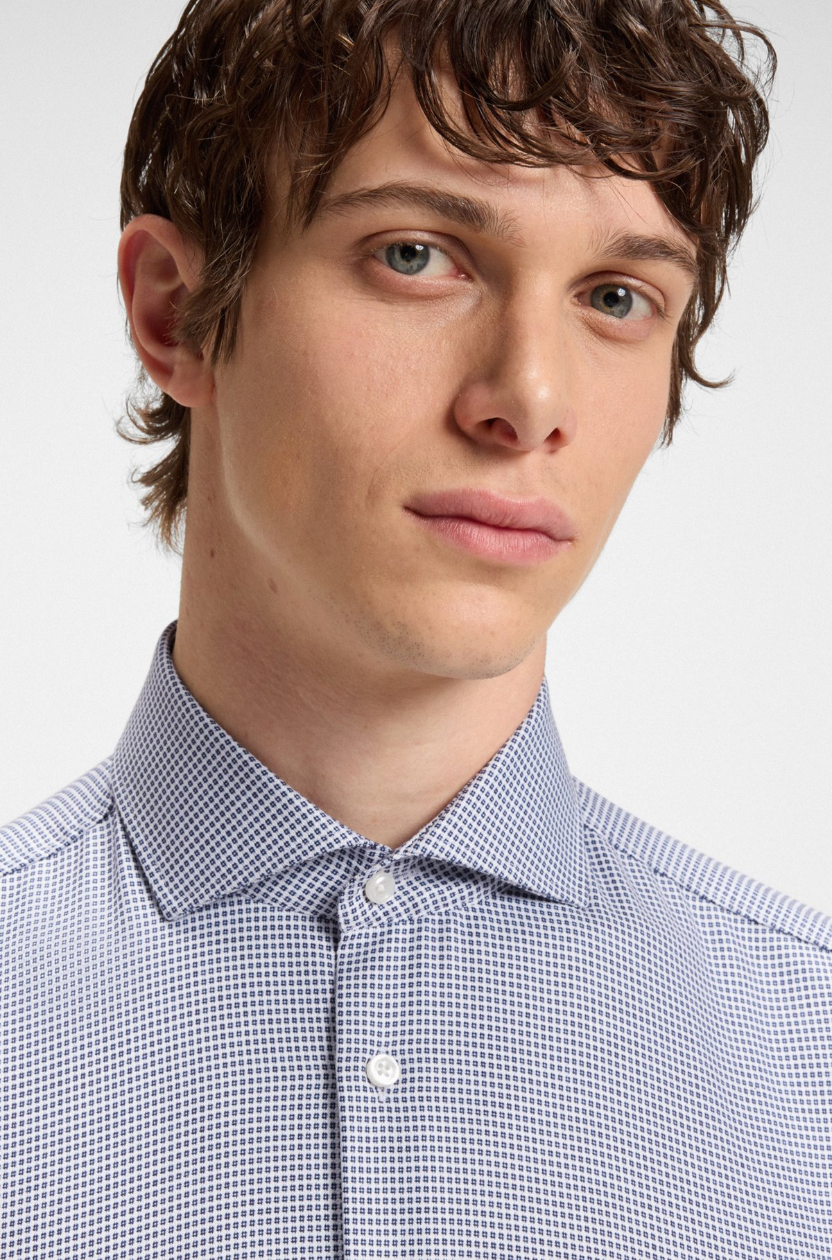SLIM-FIT SHIRT IN STRUCTURED COTTON - 3