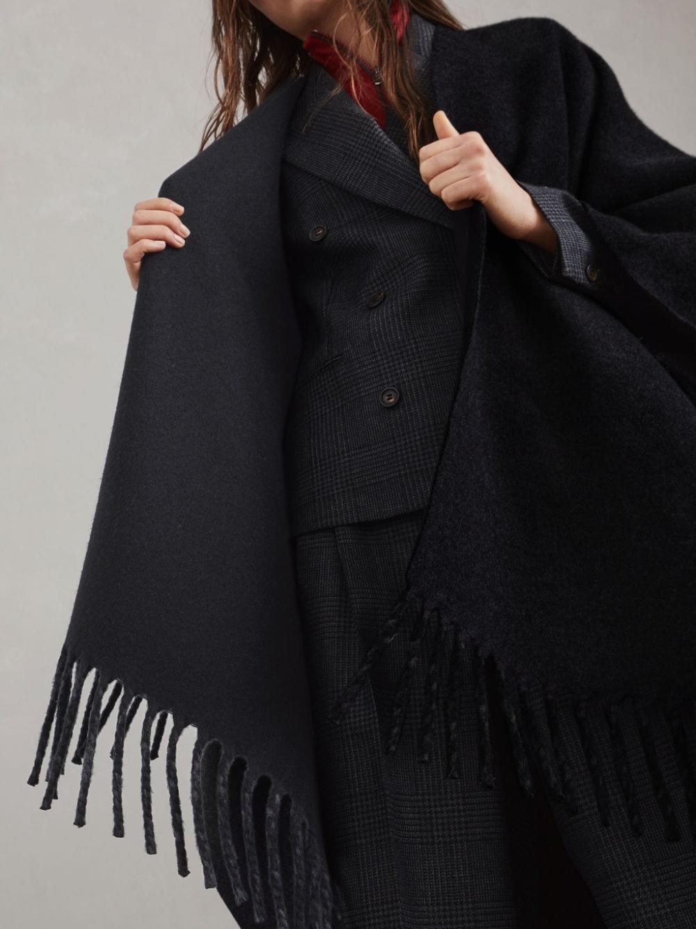 fringe-detail poncho - 5