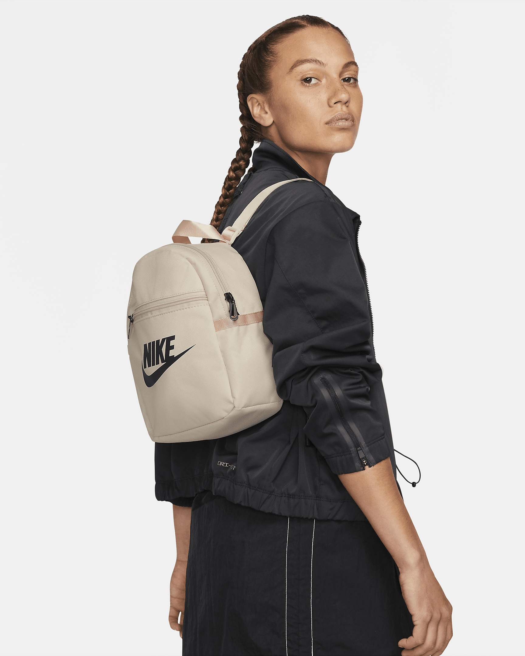 Nike Sportswear Futura 365 Women's Mini Backpack (6L) - 2