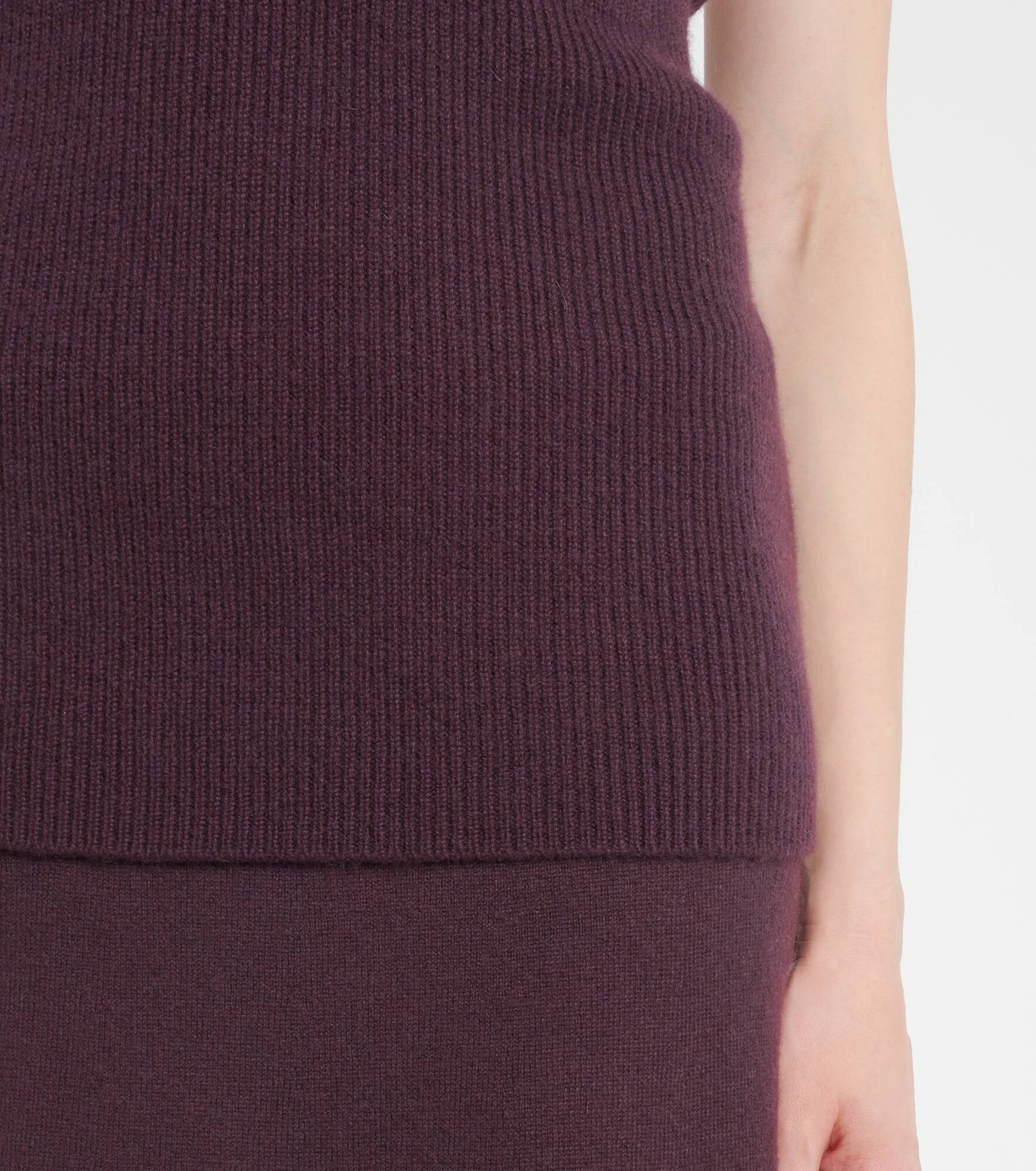 Maddie open-back cashmere top - 5
