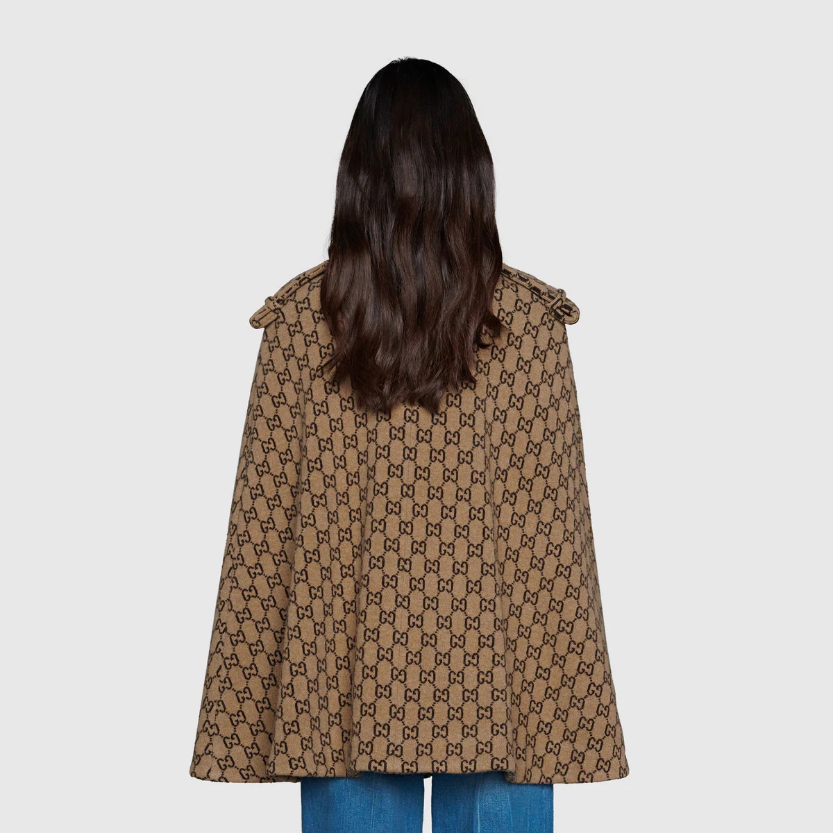 ポンチョ・ケープ GG JACQUARD WOOL CAPE GG wool jacquard cape in brown and beige | GUCCI® CA