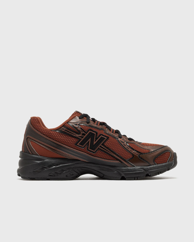 New Balance 740 outlook