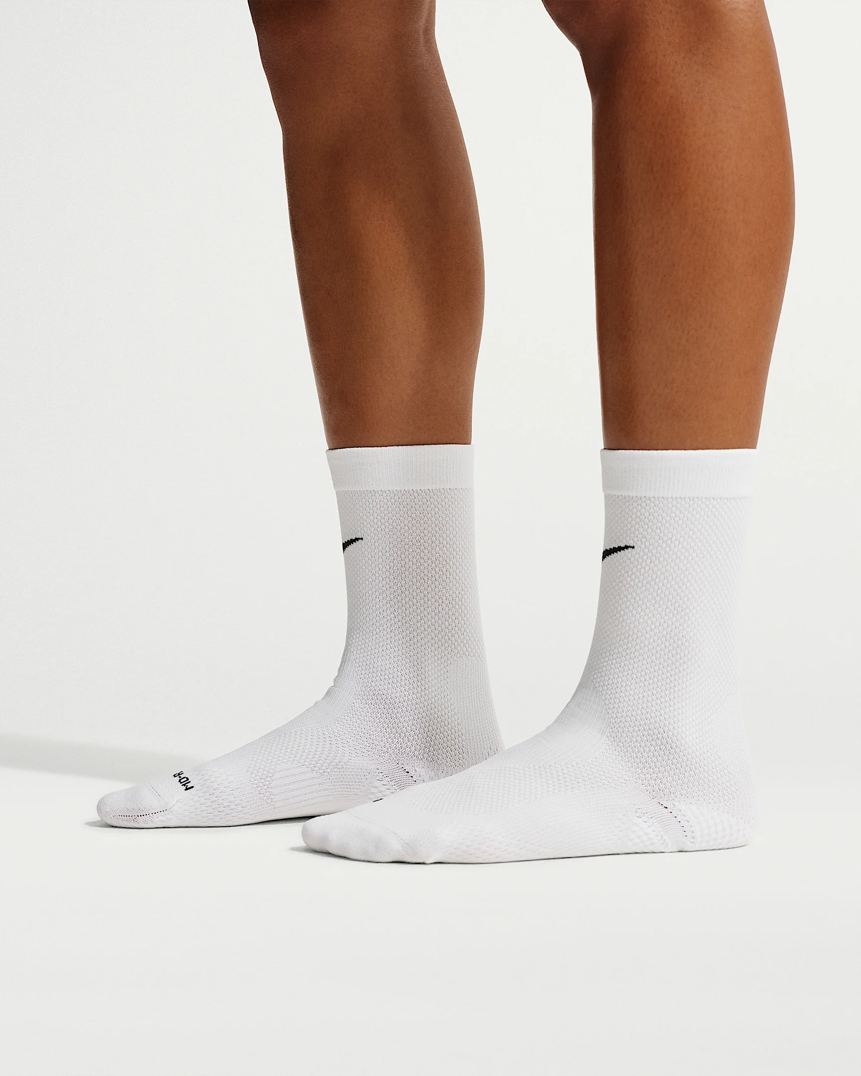 Nike VaporFast Soccer Crew Socks (1 Pair) - 1