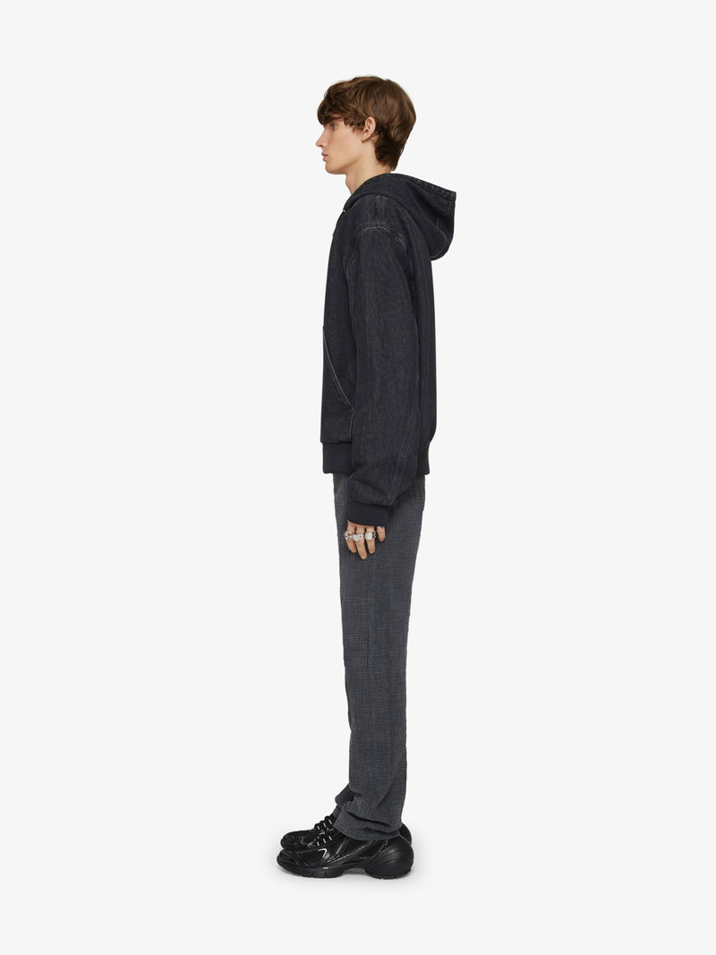 JEANS IN 4G DENIM WITH ZIPPERS 3