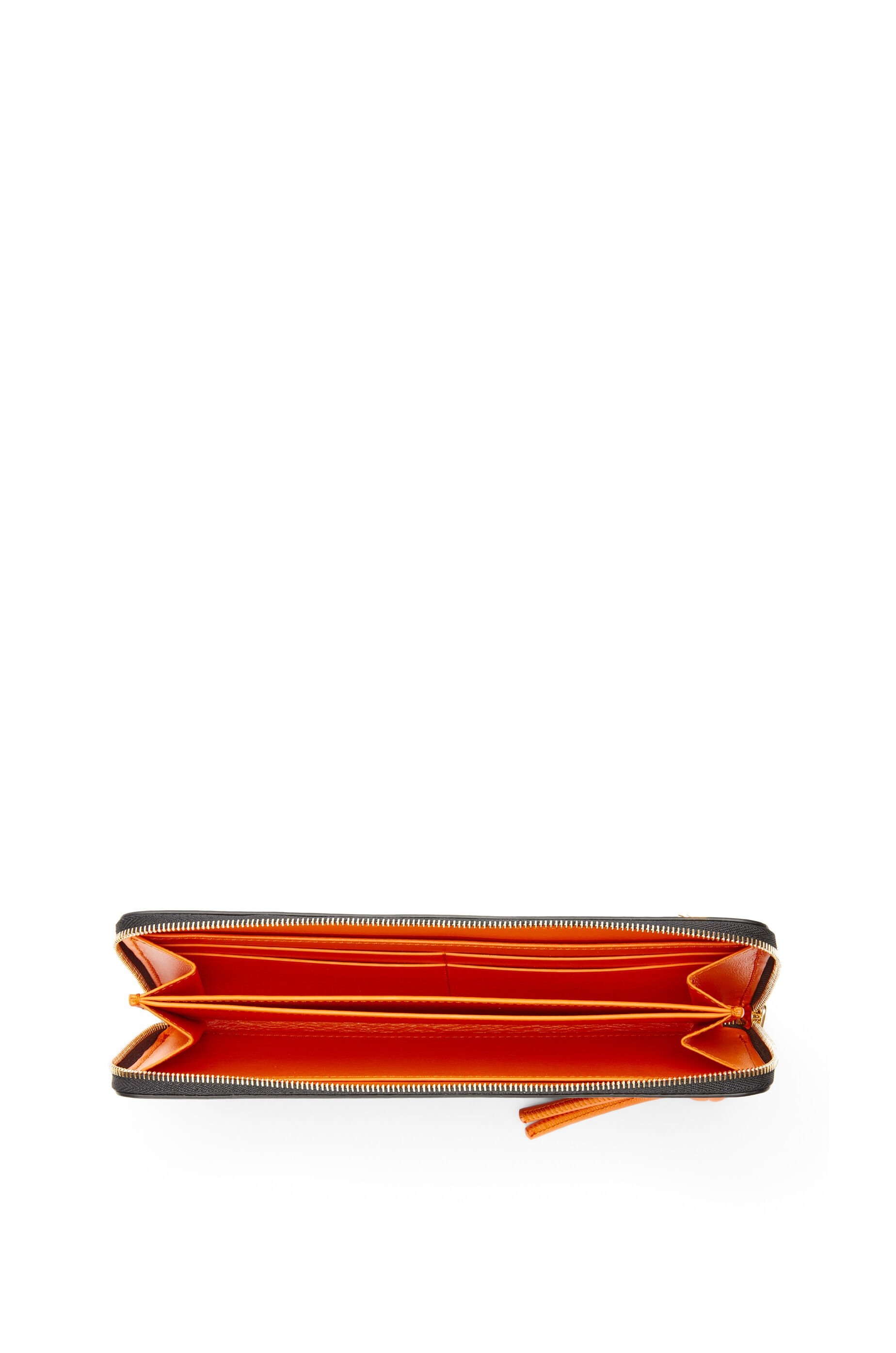 Knot zip around wallet in shiny nappa calfskin - 4
