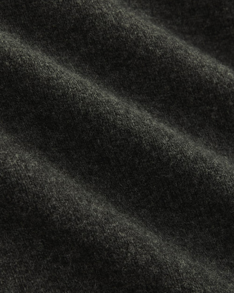LUXE MERINO RELAXED TURTLENECK 6