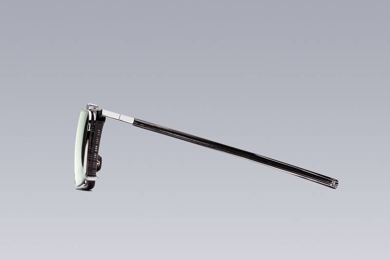 F1-T-B F1-T Sunglasses Silver/Light Yellow/Platinum 19