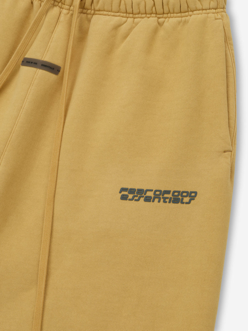 ESSENTIALS Heavy Fleece Classic Sweatpant outlook